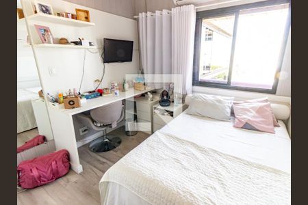 Apartamento à venda com 125m², 3 quartos e 3 vagasQuarto 2