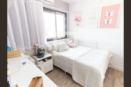 Apartamento à venda com 125m², 3 quartos e 3 vagasQuarto 2