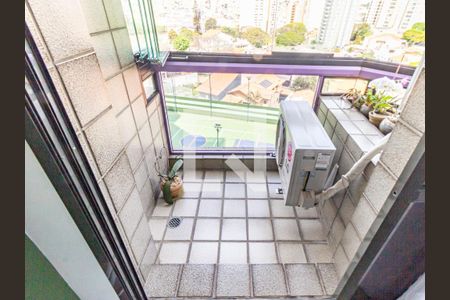 Apartamento à venda com 125m², 3 quartos e 3 vagasSuíte - Varanda