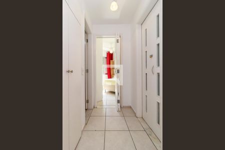 Apartamento à venda com 65m², 2 quartos e 1 vagaCorredor