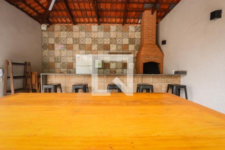 Apartamento para alugar com 45m², 2 quartos e 1 vagaÁrea comum - Churrasqueira