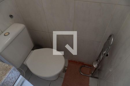 Casa para alugar com 120m², 4 quartos e 2 vagas Casa para alugar com 120m², 4 quartos e 2 vagasLavabo