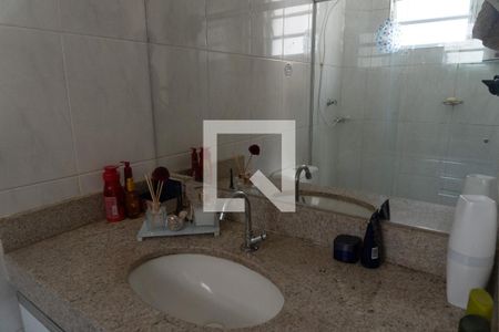 Casa para alugar com 120m², 4 quartos e 2 vagas Casa para alugar com 120m², 4 quartos e 2 vagasBanheiro da Suíte