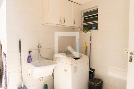 Casa para alugar com 120m², 4 quartos e 2 vagas Casa para alugar com 120m², 4 quartos e 2 vagasÁrea de Serviço