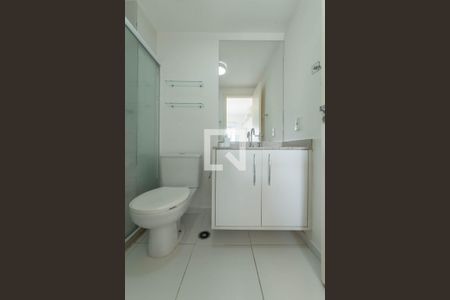 Apartamento para alugar com 69m², 2 quartos e 1 vaga Apartamento para alugar com 69m², 2 quartos e 1 vagaBanheiro da Suíte