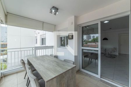 Apartamento para alugar com 69m², 2 quartos e 1 vaga Apartamento para alugar com 69m², 2 quartos e 1 vagaVaranda
