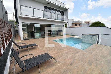 Casa de condomínio à venda com 213m², 3 quartos e 2 vagasPiscina