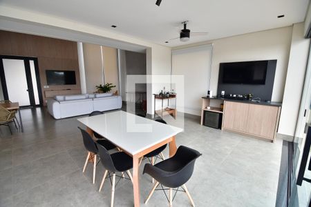 Sala de casa de condomínio à venda com 3 quartos, 213m² em Chácara Santa Margarida, Campinas