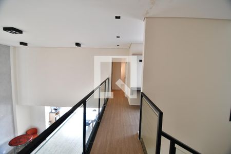 Casa de condomínio à venda com 213m², 3 quartos e 2 vagasCorredor