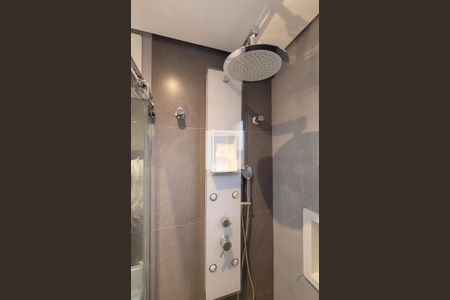 Apartamento à venda com 64m², 2 quartos e 1 vagaBanheiro da suíte