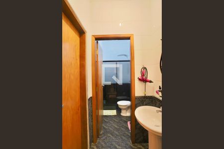 Casa à venda com 260m², 4 quartos e 3 vagas Casa à venda com 260m², 4 quartos e 3 vagasBanheiro do Quarto 2