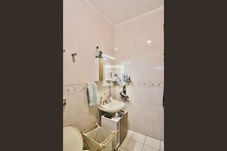 Casa à venda com 260m², 4 quartos e 3 vagas Casa à venda com 260m², 4 quartos e 3 vagasBanheiro do Quarto 1