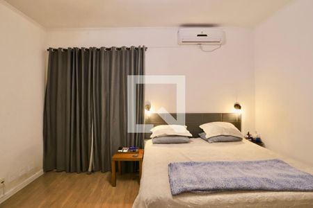 Casa à venda com 260m², 4 quartos e 3 vagas Casa à venda com 260m², 4 quartos e 3 vagasQuarto 1