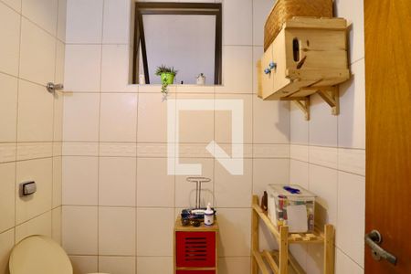 Casa à venda com 260m², 4 quartos e 3 vagas Casa à venda com 260m², 4 quartos e 3 vagasLavabo