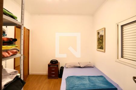 Casa à venda com 260m², 4 quartos e 3 vagas Casa à venda com 260m², 4 quartos e 3 vagasQuarto 2