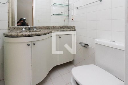 Apartamento à venda com 84m², 3 quartos e 1 vagaBanheiro da Suíte
