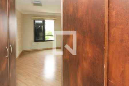 Apartamento à venda com 84m², 3 quartos e 1 vagaCloset