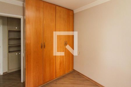 Apartamento à venda com 84m², 3 quartos e 1 vagaQuarto 02