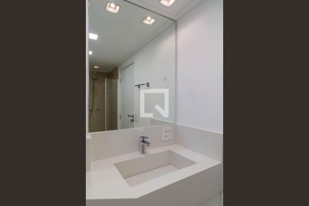 Apartamento à venda com 95m², 2 quartos e 1 vaga Apartamento à venda com 95m², 2 quartos e 1 vagaBanheiro