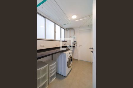 Apartamento à venda com 95m², 2 quartos e 1 vaga Apartamento à venda com 95m², 2 quartos e 1 vagaÁrea de Serviço