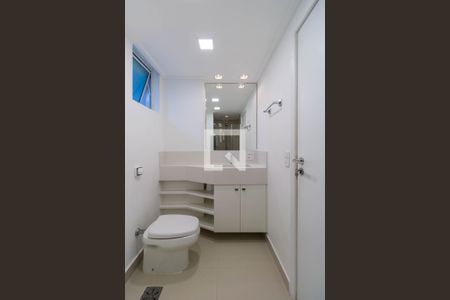 Apartamento à venda com 95m², 2 quartos e 1 vaga Apartamento à venda com 95m², 2 quartos e 1 vagaBanheiro