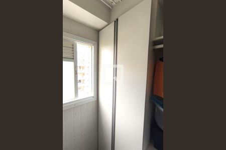 Apartamento à venda com 90m², 3 quartos e 2 vagas Apartamento à venda com 90m², 3 quartos e 2 vagasÁrea de Serviço