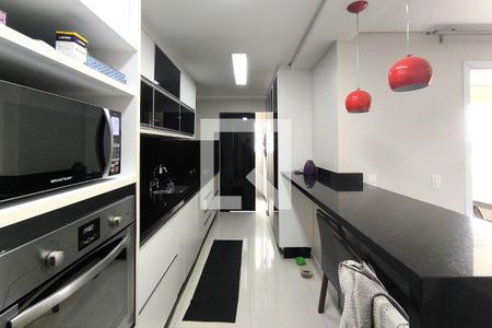 Apartamento à venda com 90m², 3 quartos e 2 vagas Apartamento à venda com 90m², 3 quartos e 2 vagasCozinha