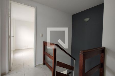 Apartamento para alugar com 104m², 3 quartos e 2 vagas Apartamento para alugar com 104m², 3 quartos e 2 vagasHall social