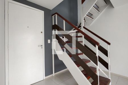 Apartamento para alugar com 104m², 3 quartos e 2 vagas Apartamento para alugar com 104m², 3 quartos e 2 vagasSala