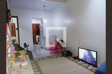 Sala de casa à venda com 2 quartos, 45m² em Hípica, Porto Alegre