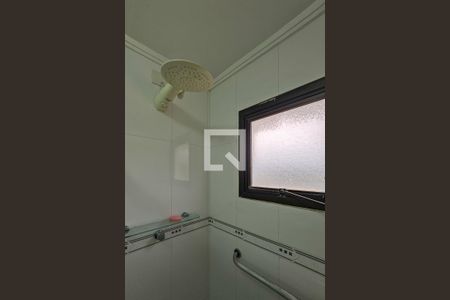 Apartamento para alugar com 270m², 3 quartos e 2 vagas Apartamento para alugar com 270m², 3 quartos e 2 vagasBanheiro da suíte