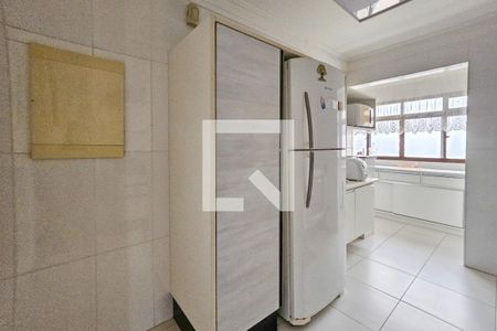 Apartamento para alugar com 270m², 3 quartos e 2 vagas Apartamento para alugar com 270m², 3 quartos e 2 vagascozinha