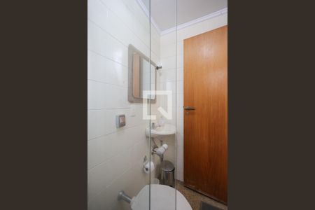 Apartamento para alugar com 235m², 3 quartos e 3 vagasBanheiro de serviço