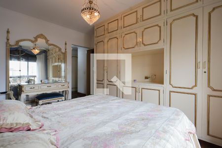 Apartamento para alugar com 235m², 3 quartos e 3 vagasSuíte 1