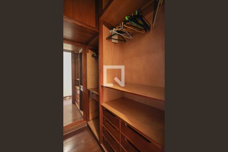 Apartamento para alugar com 235m², 3 quartos e 3 vagasCloset da Suíte 2