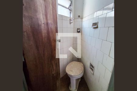 Apartamento à venda com 82m², 2 quartos e sem vagaBanheiro de Serviço