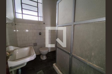 Apartamento à venda com 82m², 2 quartos e sem vagaBanheiro