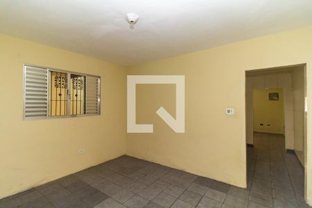 Quarto 1 de casa para alugar com 2 quartos, 80m² em Jardim Vera Cruz(zona Sul), São Paulo