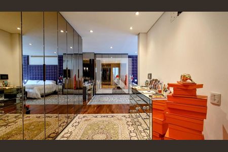 Apartamento à venda com 475m², 4 quartos e 4 vagas Apartamento à venda com 475m², 4 quartos e 4 vagasFoto 30
