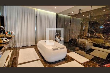 Apartamento à venda com 475m², 4 quartos e 4 vagas Apartamento à venda com 475m², 4 quartos e 4 vagasFoto 35