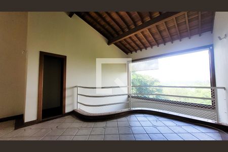 Casa de condomínio à venda com 400m², 5 quartos e 4 vagas Casa de condomínio à venda com 400m², 5 quartos e 4 vagasHall das Suítes