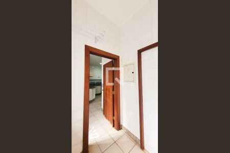 Casa de condomínio à venda com 400m², 5 quartos e 4 vagas Casa de condomínio à venda com 400m², 5 quartos e 4 vagasLavanderia