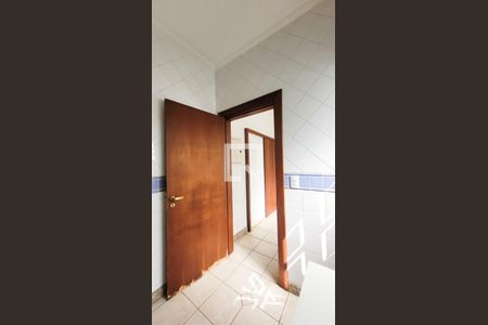 Casa de condomínio à venda com 400m², 5 quartos e 4 vagas Casa de condomínio à venda com 400m², 5 quartos e 4 vagasCozinha