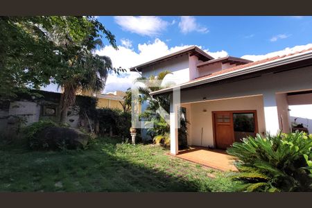 Casa de condomínio à venda com 400m², 5 quartos e 4 vagas Casa de condomínio à venda com 400m², 5 quartos e 4 vagasJardim