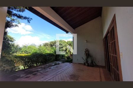 Casa de condomínio à venda com 400m², 5 quartos e 4 vagas Casa de condomínio à venda com 400m², 5 quartos e 4 vagasQuintal