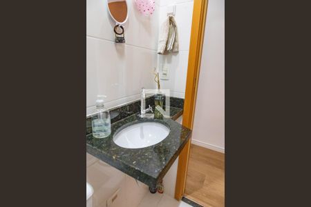 Apartamento à venda com 57m², 2 quartos e 1 vagaBanheiro social 