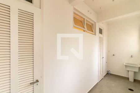 Apartamento à venda com 144m², 4 quartos e 1 vagaÁrea de Serviço