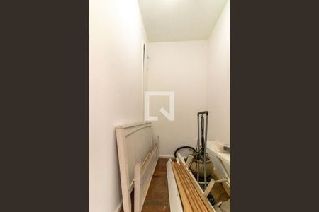 Apartamento à venda com 144m², 4 quartos e 1 vagaÁrea de Serviço