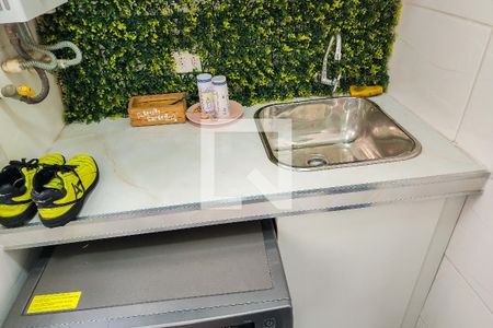 Apartamento à venda com 64m², 2 quartos e 1 vagaÁrea de Serviço 