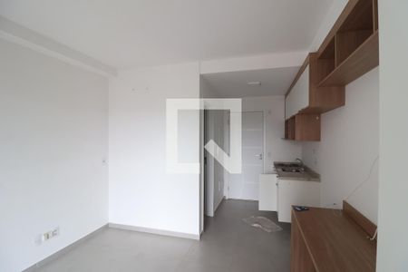 Sala/Quarto de kitnet/studio para alugar com 0 quarto, 23m² em Vila Esperança, São Paulo